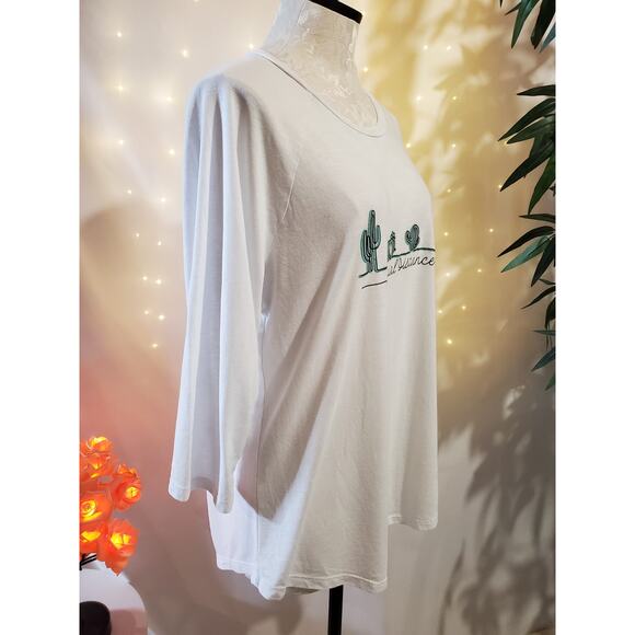 Torrid Social Distance Cactus Classic Fit 3/4 Sleeve White Top Womens Size L Tee - Picture 5 of 10